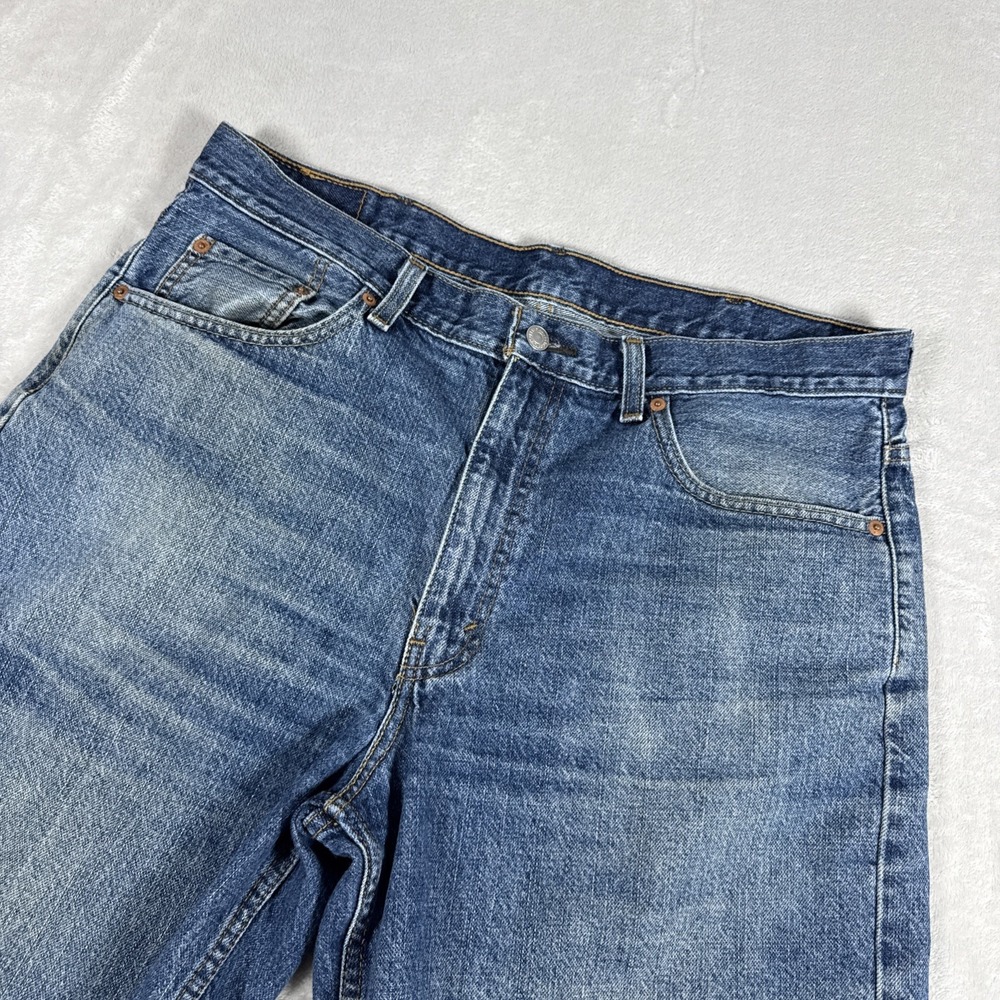 Levi's 550 Relaxed Fit Blue Jean Shorts Men's Size 38 Inseam 10"